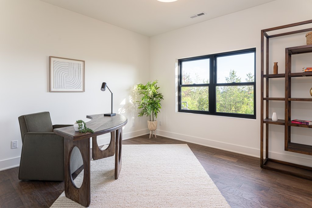 Flexible bonus room configured as a home office