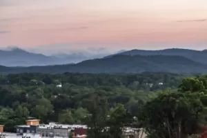 Storybook Villas at Reynolds Mountain at Sunset